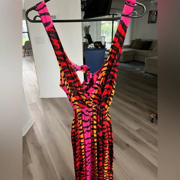 AMERICA & BEYOND TIGER MAXI DRESS NWT - Picture 8 of 9